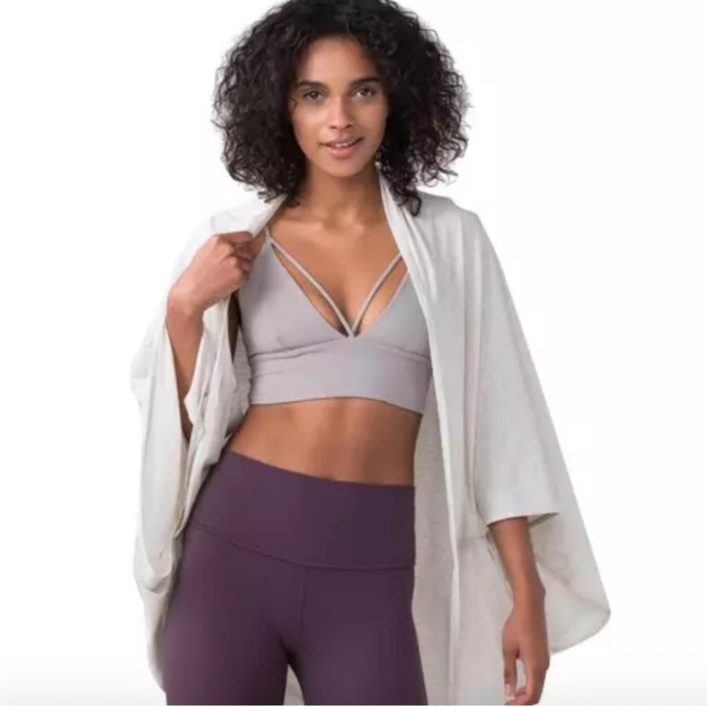 Lululemon Kimono wrap light blue